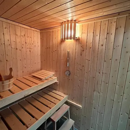 Auszeit Mit Sauna Schwarz