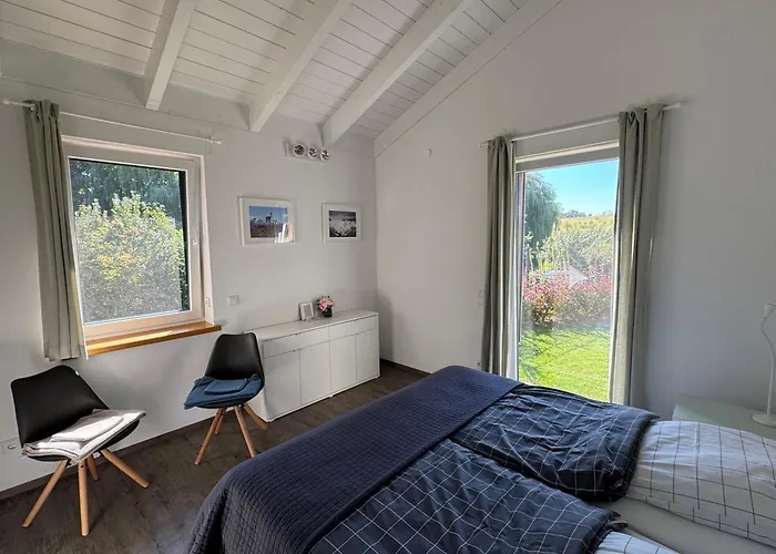 Auszeit Mit Sauna Nyaraló Schwarz